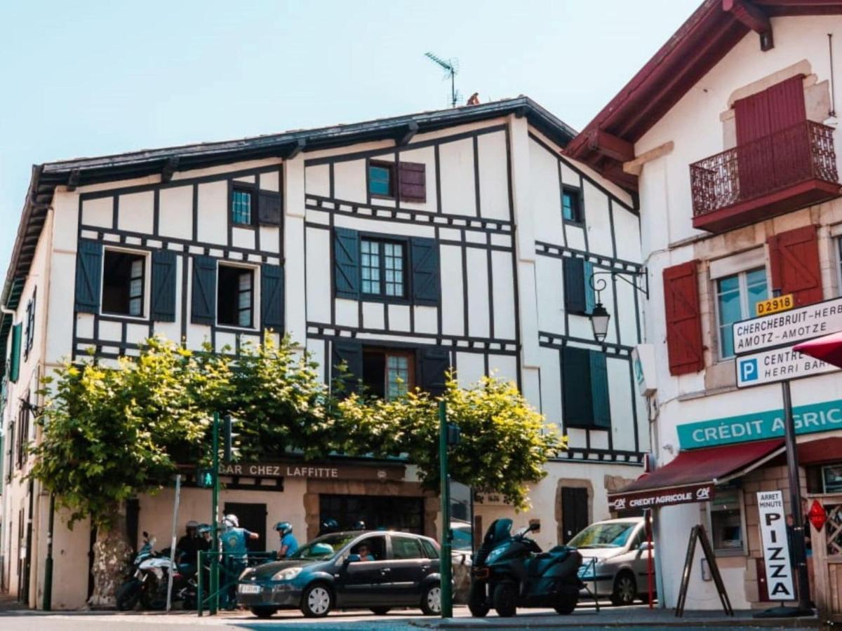 Basque Style House 15 Min From Bidart Beaches Arcangues Exterior foto
